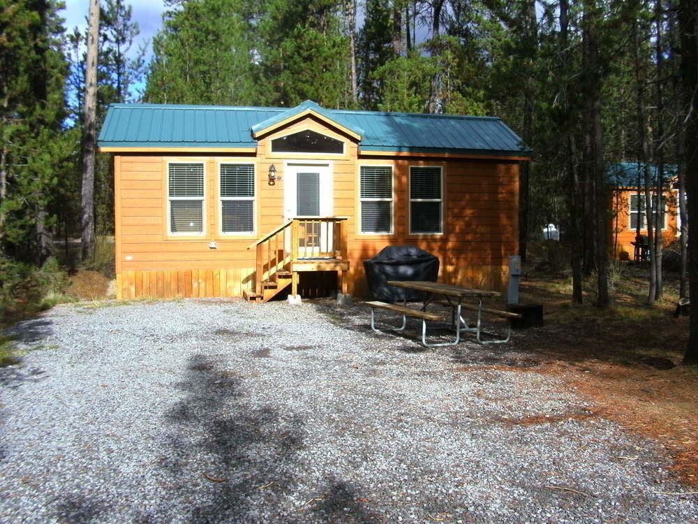 Bend-Sunriver Camping Resort Studio Cabin 6 Экстерьер фото