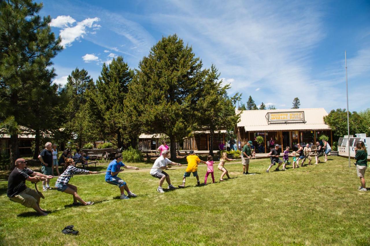 Bend-Sunriver Camping Resort Studio Cabin 6 Экстерьер фото